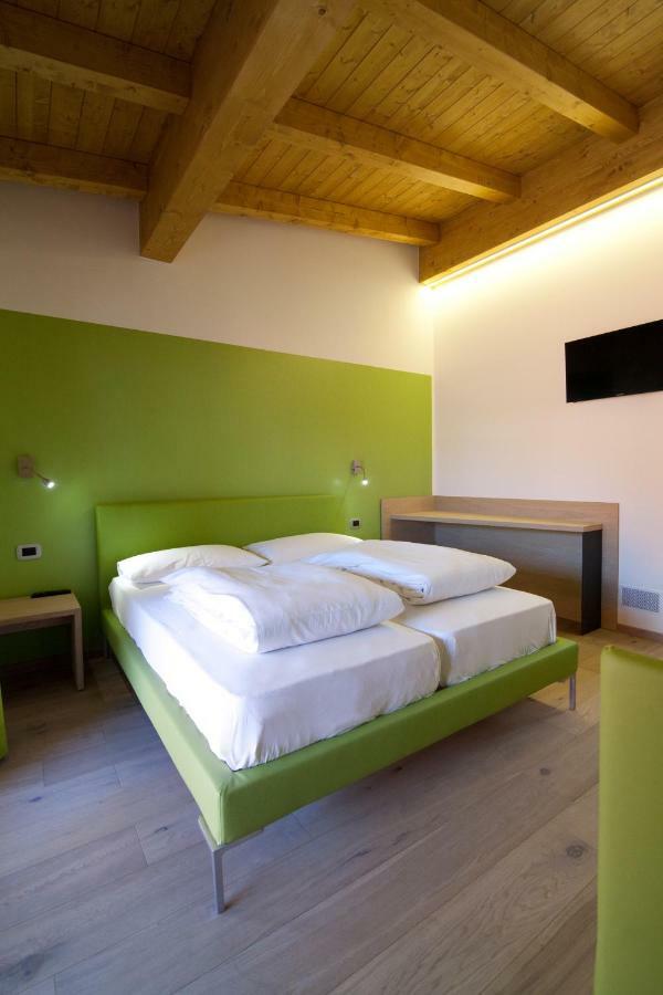 Bed and Breakfast Agritur I Colori Sanzeno Zewnętrze zdjęcie